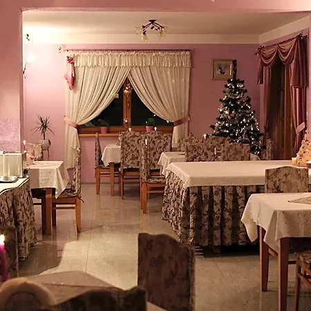 Malgosia - 10 Minut Na Piechote Do Stoku Narciarskiego I Basenow Termalnych Bania * بيالكا تاترزانسكا