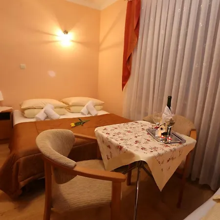 Resort Malgosia: Slope And Thermal Pools Retreat Bialka Tatrzanska