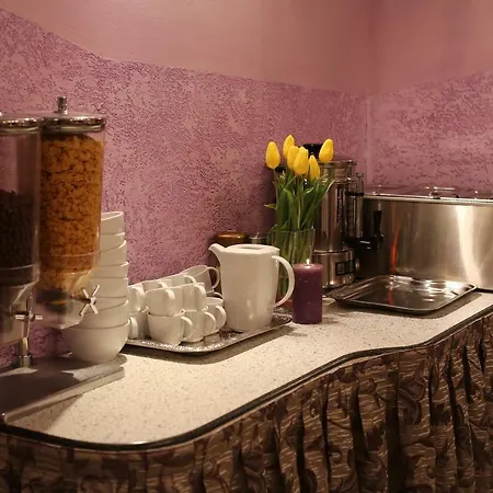Malgosia: Slope And Thermal Pools Retreat Resort Bialka Tatrzanska