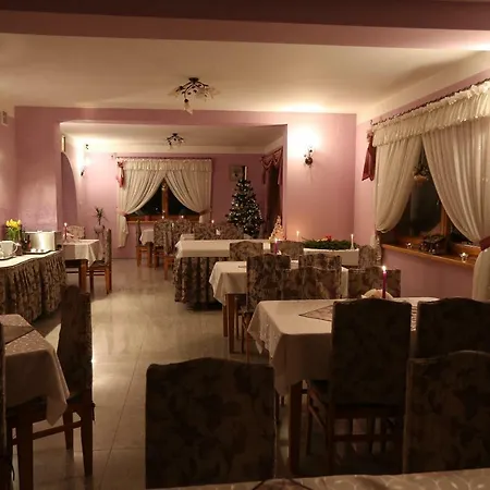 Resort Malgosia - 10 Minut Na Piechote Do Stoku Narciarskiego I Basenow Termalnych Bania Białka