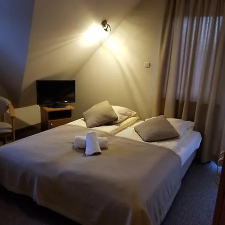 Malgosia: Slope And Thermal Pools Retreat *